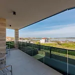 Awesome In With Kitchen * Privlaka (Zadar)