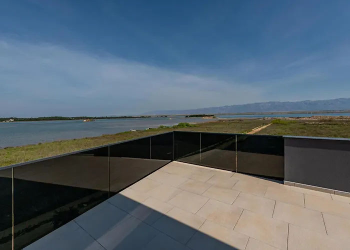 Awesome In With Kitchen Σπίτι διακοπών *