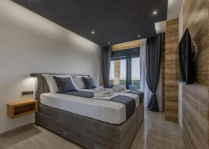 Awesome In With Kitchen *