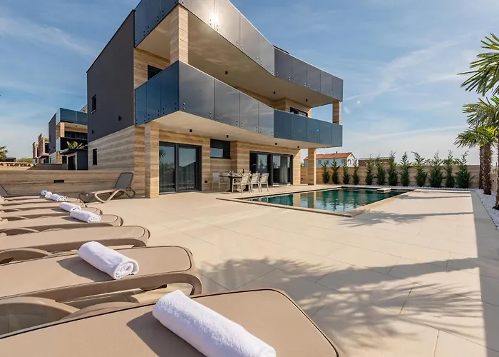 Awesome In With Kitchen Privlaka (Zadar)