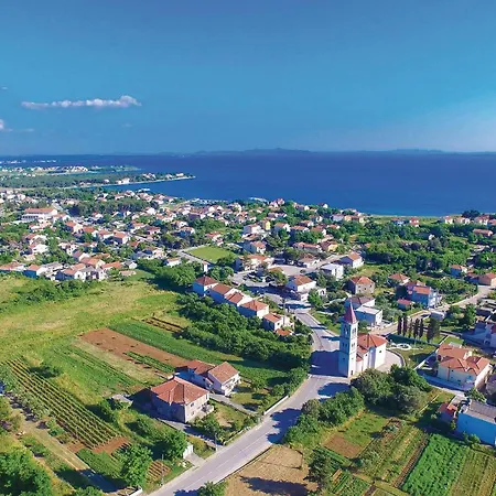 Awesome In With Kitchen *