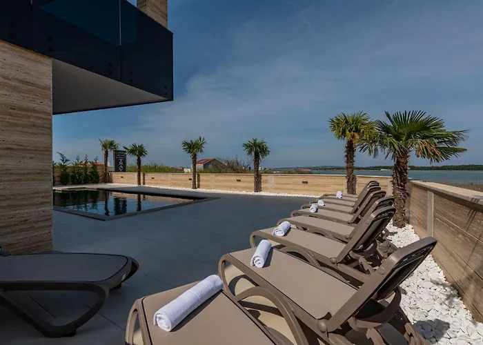 Awesome In With Kitchen *