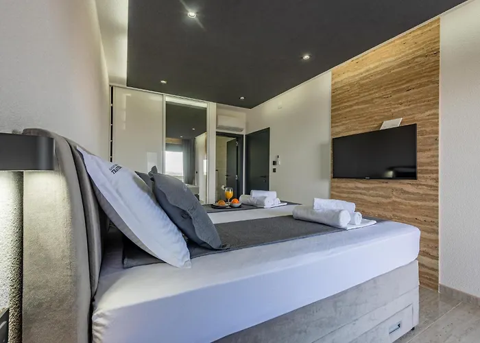 Awesome In With Kitchen