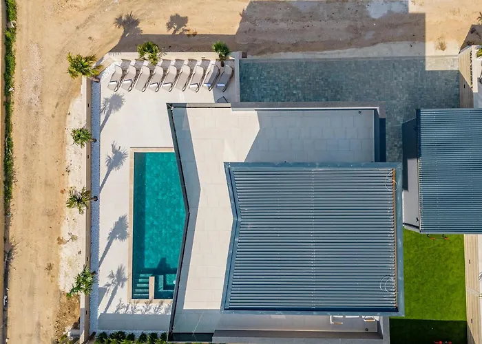 Awesome In With Kitchen Nyaraló