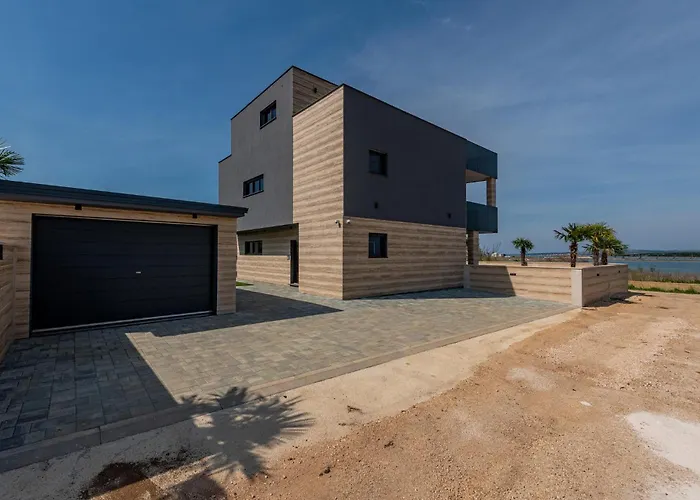 Awesome In With Kitchen